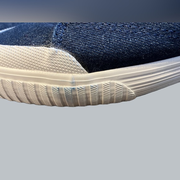 TRETORN Women's Meg Slip On Sneakers 9.5 40.25 - “Dark Denim” color - Picture 3 of 8